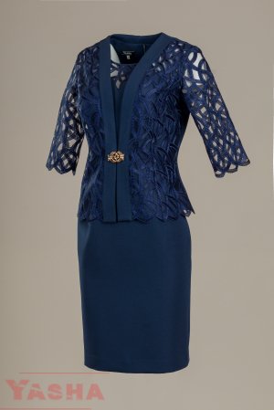 Изискан костюм с рокля от луксозна дантела в тъмно синьо